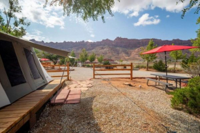 Moab Glamping Setup Tent in RV Park #1 OK-T1